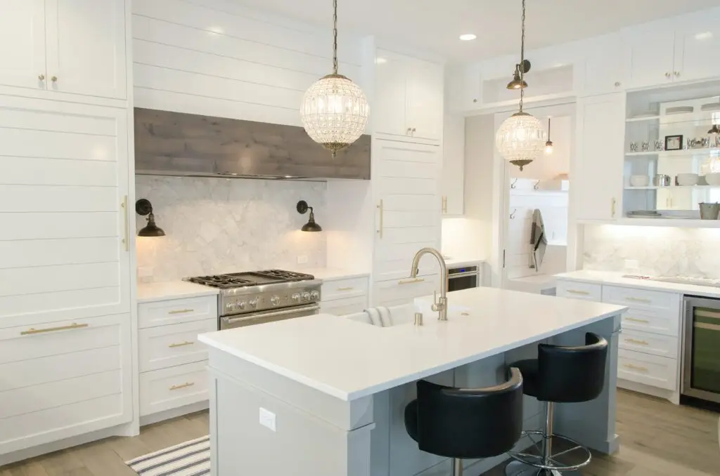 Why Work With Custom Kitchen Remodelers For Kitchen Improvement 9 Why Work with Custom Kitchen Remodelers for Kitchen Improvement